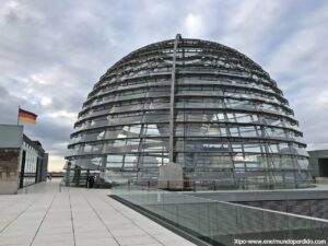 cupula-cristal-reichstag-parlamento-berlin